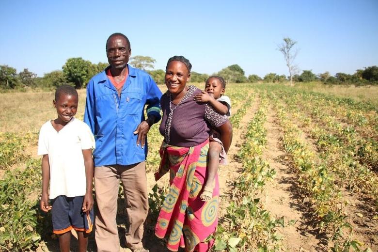 Relief assistance helps farmer devastated by Zambia's drought | Climate  Change | World Vision International