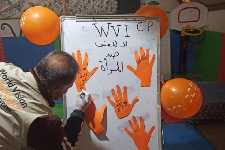 World Vision staff in Syria celebrates 16 Days of Activism Against Gender-Based Violence
