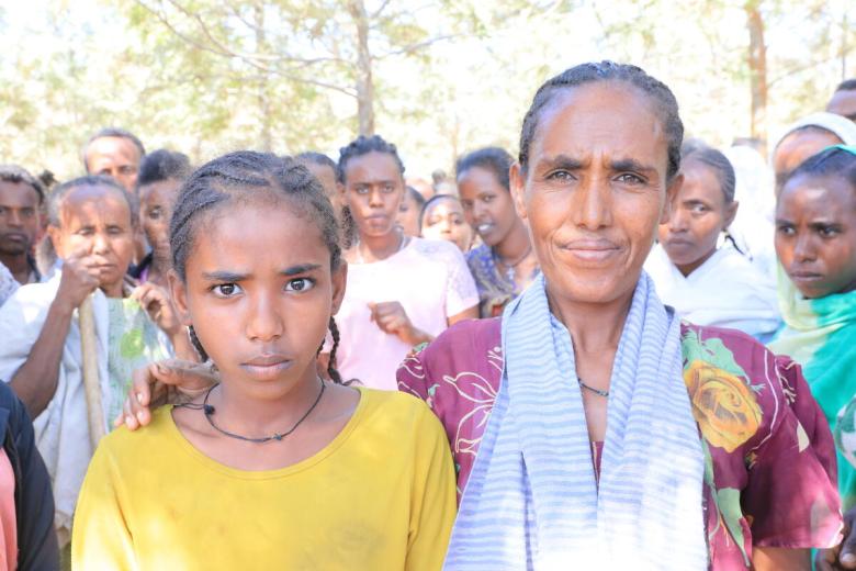 Displaced young girl in Ethiopia