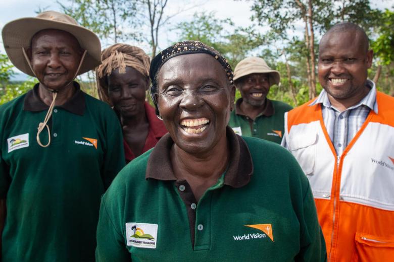 World Vision FMNR staff and volunteers combat climate change in Kenya
