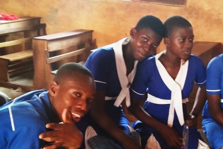 Mary and friends in school