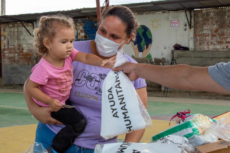 Venezuela migrant Lourdes and her daughter Isabela