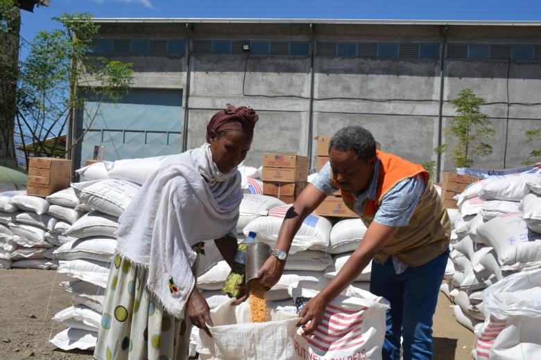 World Vision provides food assistance to conflict-affected people