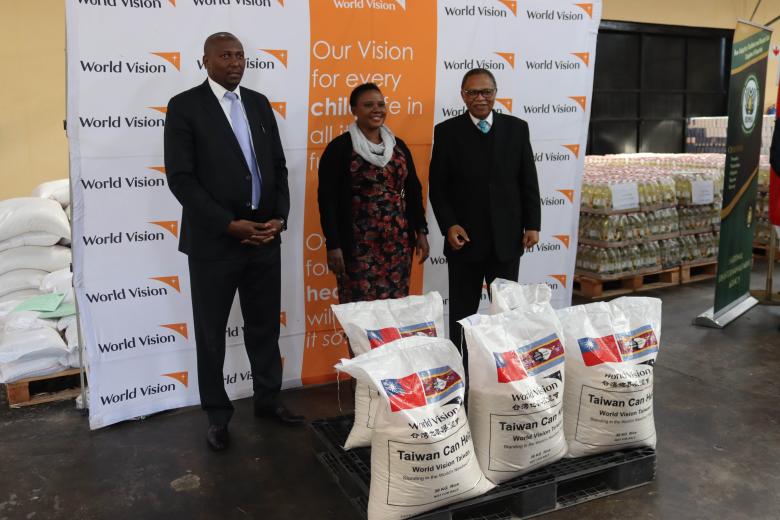 1000 metric tonnes of rice for over 33 000 vulnerable EmaSwati donated by World Vision Taiwan