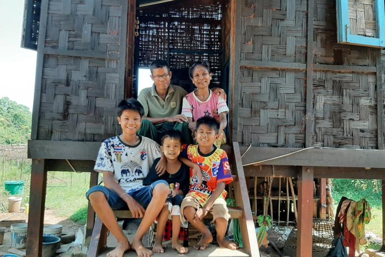 Htet and his family