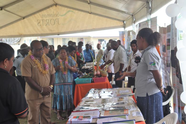 DPM Hon. Maelanga visit stalls