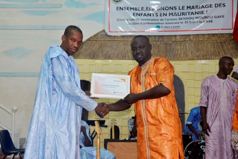 Cérémonie de Nomination de Saidou Nourou Gaye comme Ambassadeur itinérant a World Vision pour la Campagne de lutte contre le mariage des enfants en Mauritanie