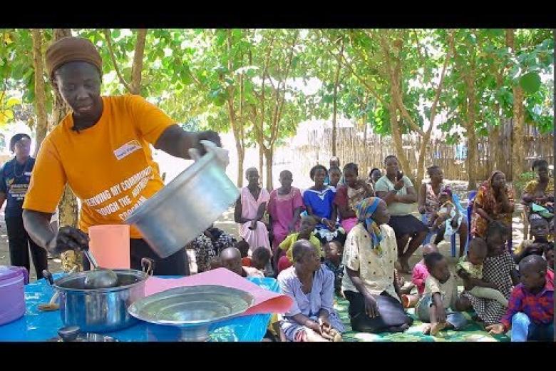 Cooking nutritious food for South Sudan's children