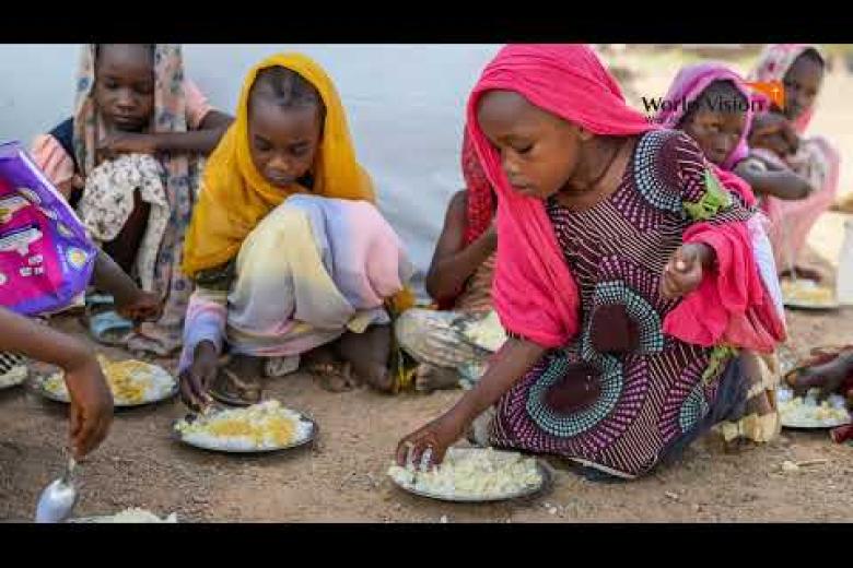 World Vision and WFP run a school meal programme in refugee's camp in Chad