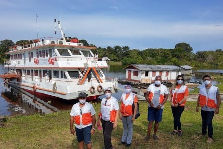 Hospital boat allows World Vision to reach isolated communities along the Amazon river