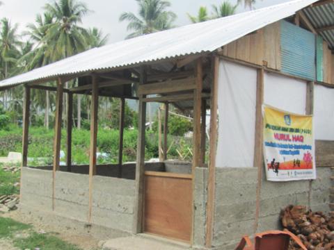 The ECCD school building in Ambesia village. Currently the ECCD building is used for daily learning activity. 
