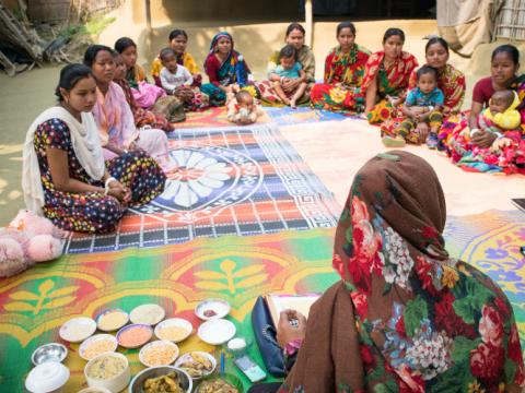 Helping moms and babies succeed in Bangladesh - women deliver
