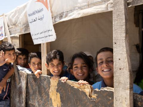 Syrian refugee children before the PSS session
