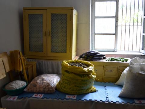 Kitchen at a kindergarten in Anju