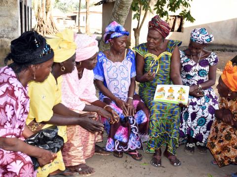 Mamanieva Grandmother Esther with grandmothers in Sierra Leone