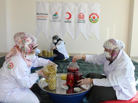 Syrian refugee and Turkish host community women provided with capacity building and inclusion sessions. 