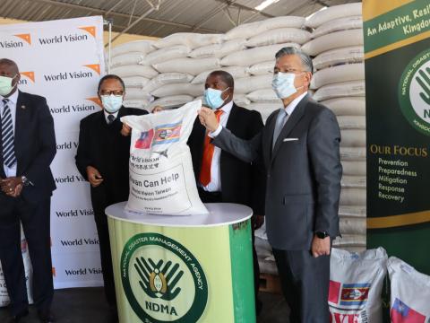 World Vision donates 57 million Emalangeni* worth of rice, with support from from Taiwan Government