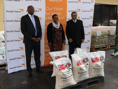 1000 metric tonnes of rice for over 33 000 vulnerable EmaSwati donated by World Vision Taiwan