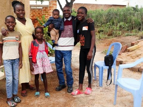 Gloire et sa famille