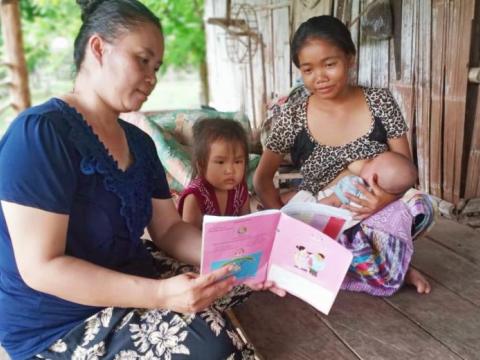 When a mother breastfeeds, a child grows healthy