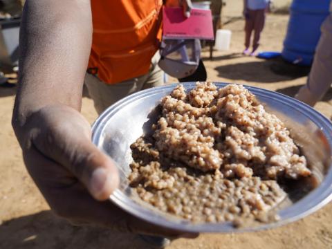 Meals keep South Sudan’s children in school but long-term peace will help families stand on their own