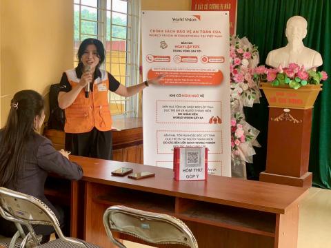 578 households across four districts Tran Yen, Van Yen, Luc Yen, and Yen Binh received multi-purpose cash support from the Emergency Relief Project, organised by World Vision International in Vietnam, the Red Cross of Yen Bai province