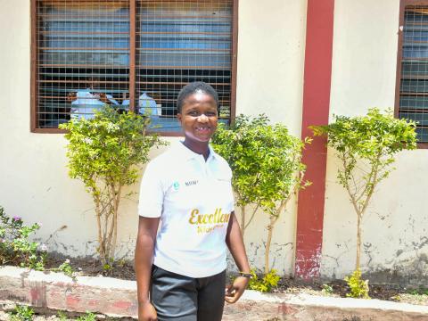 How a Kids’ Savings Club Changed Esther’s Life