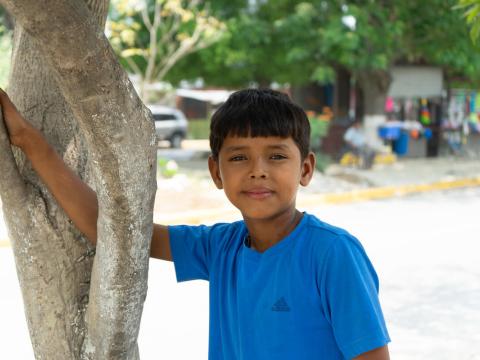 David is one of the lucky children from his neighbourhood in Honduras’ capital, Tegucigalpa. 