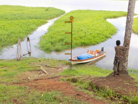 A quiet riverside scene in Papua New Guinea, where the BEAN project supports stronger agriculture and nutrition for local communities.