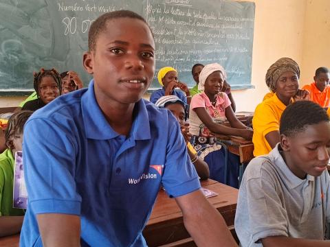Aged 14, Tandin thought his dreams of an education were slipping away. Behind his desire to continue his studies lay a daily struggle: the fight against hunger.