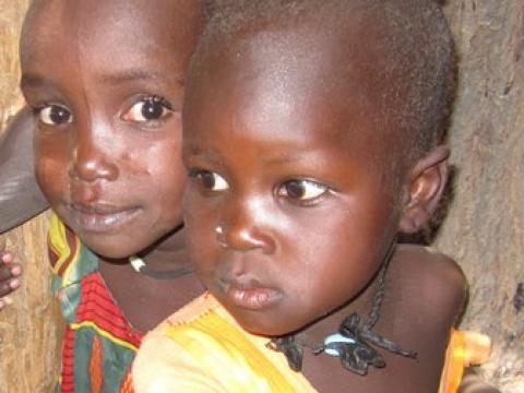 In Niger and border areas of Chad, thousands of people are experiencing chronic poverty and food insecurity with approximately 515,000 children in need of food