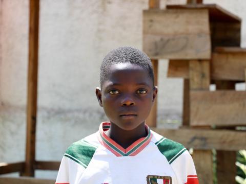 My name is Matthieu. I’m 13 years old, and I was in 5th grade before the crisis. I have a five-year-old sister and a little brother who’s seven. I used to have two older brothers, but the oldest one was killed in the conflict.