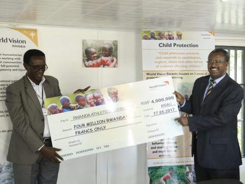 World Vision Rwanda Supports the Kigali International Peace Marathon with 4,000,000 RWF