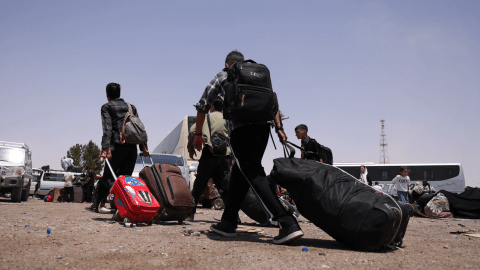 Afghan Returnees from Iran are Welcomed by Heat, Hunger, and Uncertainty at Islam Qala Border