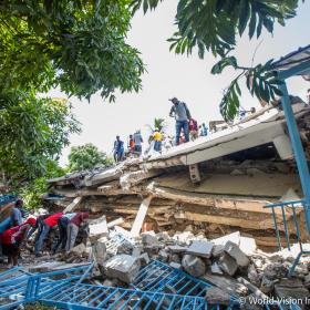 Haiti earthquake picture with collapsed houses