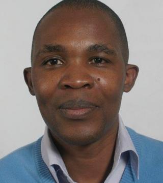 Thabani Maphosa Headshot