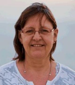 Esther Lehmann headshot