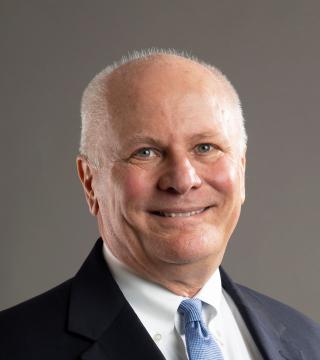 Larry Probus headshot
