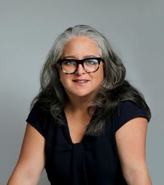 Anna Paula Fernandes Headshot