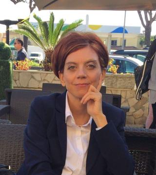 Viviana Deannuntiis_Headshot