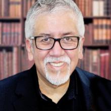 Patricio Cuevas-Parra Headshot